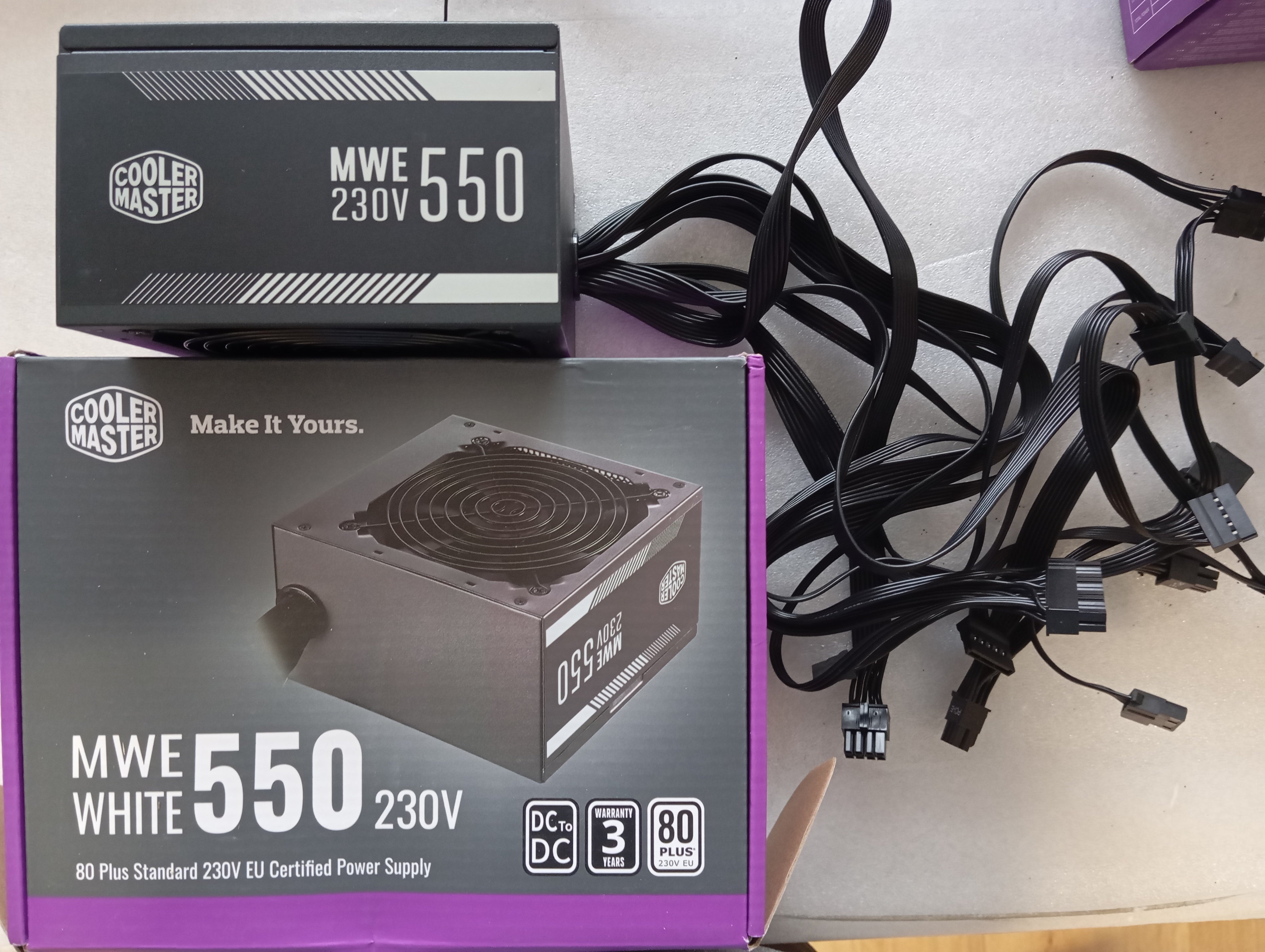 Refurbished Cooler Master MWE 550 White 230V - V2 Refurbished Cooler Master MWE 550 White 230V - V2